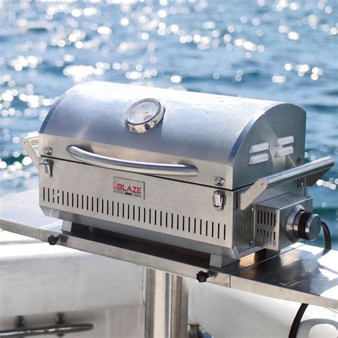 Blaze Professional Lux Marine Grade Portable Propane Gas Grill Blz