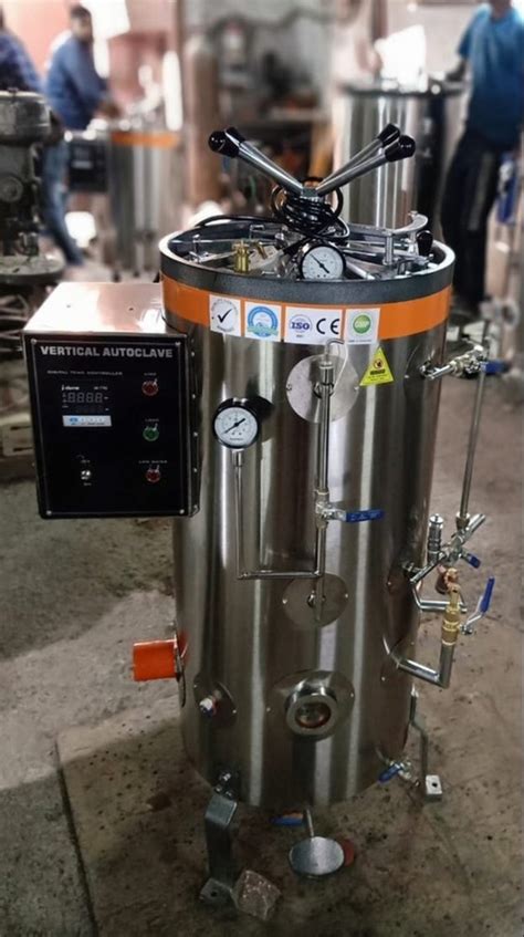 Steam Sterilizer Vertical At Hospital Autoclave Sterilizers