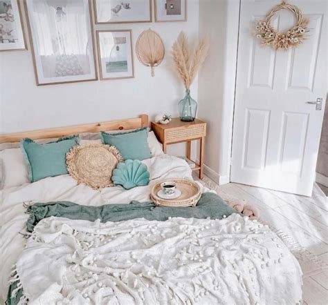 The Beach Themed Dorm Room Ideas That Give Major Cali Vibes Artofit