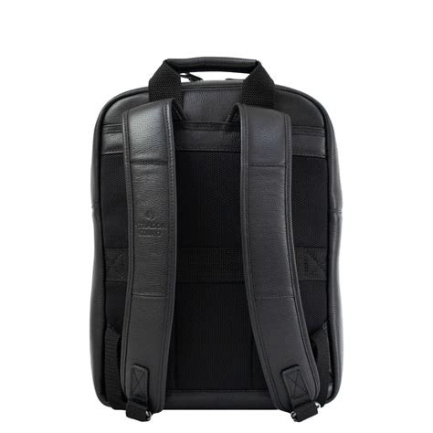 Mochila Couro Executiva Notebook Str Bennemann