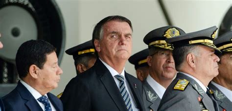 Bolsonaro rompe o silêncio após derrota para Lula Dói na alma