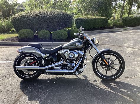 2014 Harley Davidson® Fxsb Softail® Breakout™ Hard Candy Chrome Flake Grandview Missouri