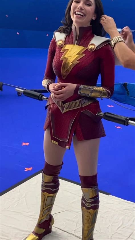 Grace Currey Filming Shazam 2 Rdceuboners