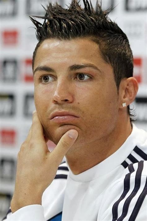 Top 21 Cristiano Ronaldo Hairstyles to Copy