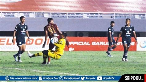 Pelatih Sriwijaya FC Nil Maizar Ungkap Penyebab SFC Gagal Petik