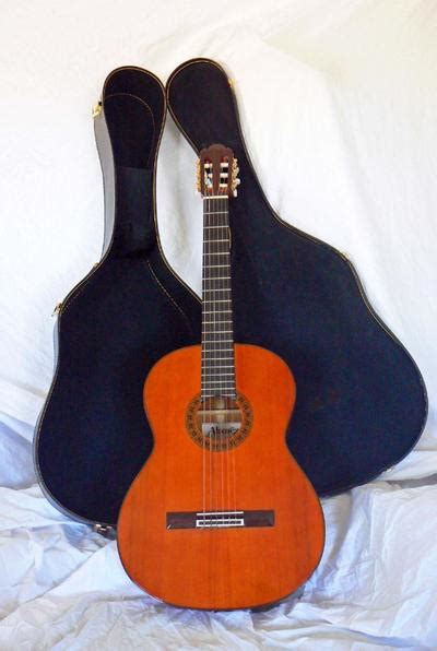 Alvarez Classical Guitar for sale in Pueblo, CO - 5miles: Buy and Sell