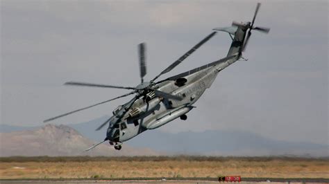 4 crew ‘presumed dead’ after largest US helicopter CH-53E crashes on ...