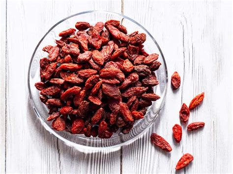 These Are The Benefits Of Goji Berry For Hair Skin Femina In