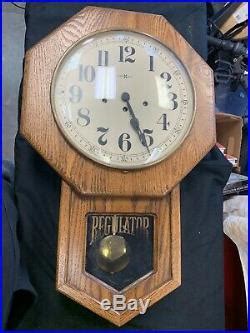 Vintage Howard Miller Regulator Wall Clock 8 Day WithKey Westminster Chime