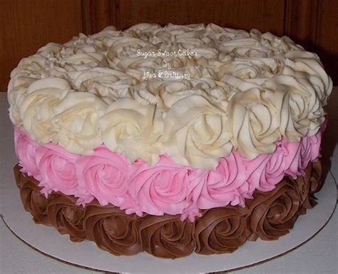 Neapolitan Roses Decorated Cake By Sugar Sweet Cakes Cakesdecor