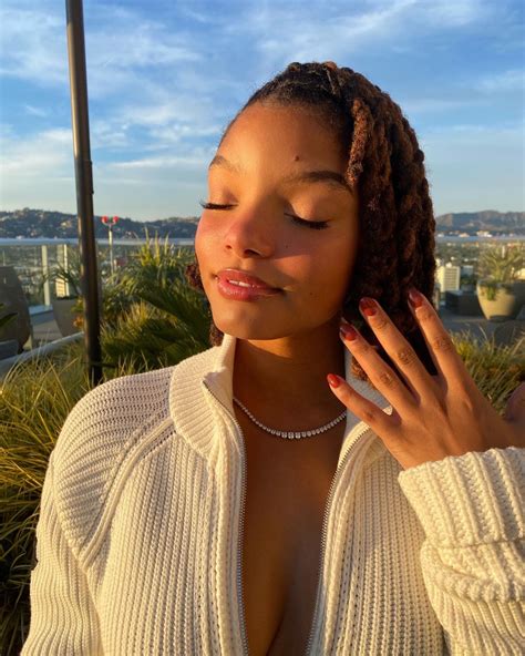 Halle On Twitter In 2022 Halle Bailey Halle Halle Bailey Hair