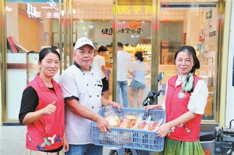 福城街道章阁社区一家名叫麦芝语的面包店飘出阵阵“余香” 工作动态 龙华政府在线