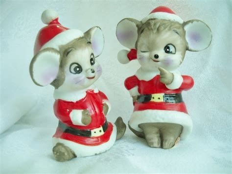 Vintage Christmas Mice Enesco ceramic figurines winking eye