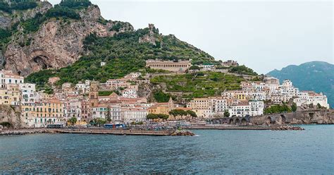 Incidente Tra Motoscafo E Veliero Turistico Al Largo Di Amalfi Muore