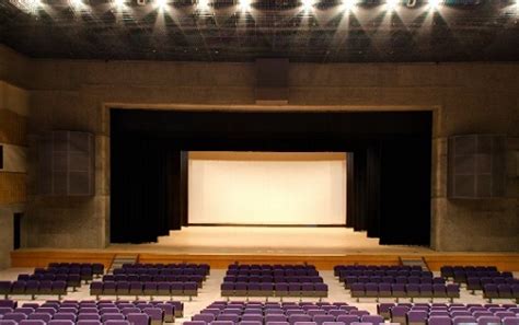 松山市総合コミュニティセンター キャメリアホール コンサートホールme