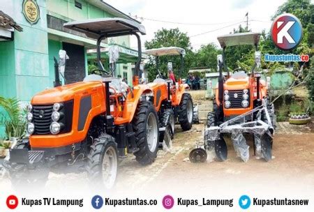 Kupas Tuntas Kelompok Tani Lampura Terima Bantuan Alat Pertanian