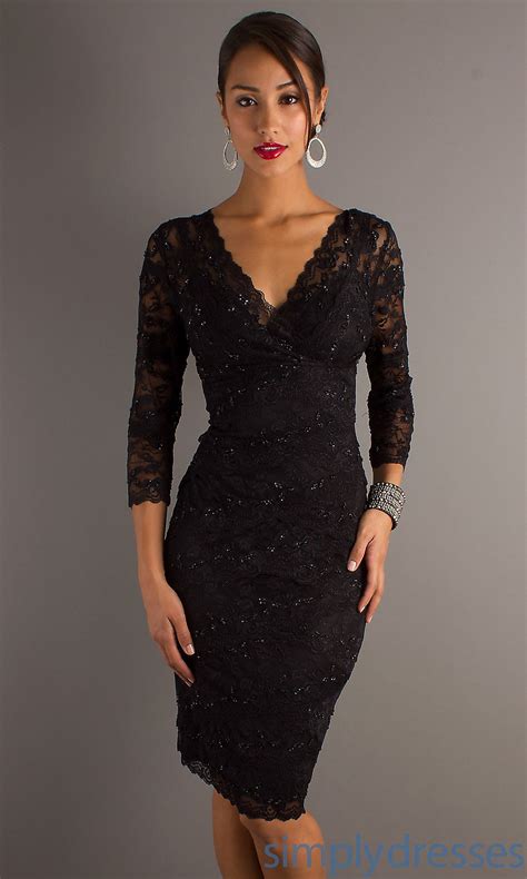 Three Quarter Sleeve V Neck Knee Length Lace Dress Cocktail Dresses