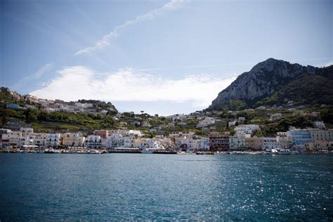 Sorrento Tour En Barco Por La Costa Amalfitana Getyourguide