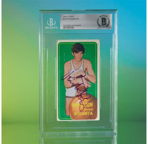 1970 Topps Pete Maravich Signed Autographed Rookie RC 123 BGS