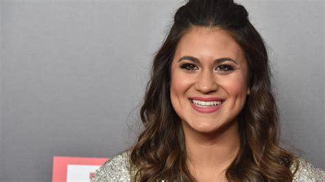 Steffi Brungs Zeigt Sich Im Bikini Am Strand