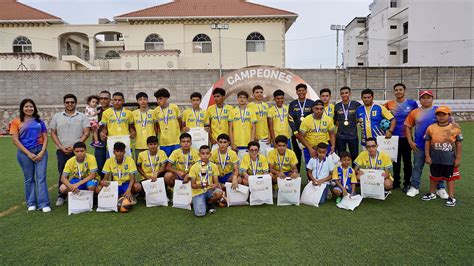 Grupo Flores Finaliza Torneo De F Tbol U Copa Centenario Jugando