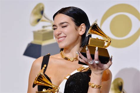 Dua Lipa's Best New Artist Acceptance Speech Grammys Video | POPSUGAR ...