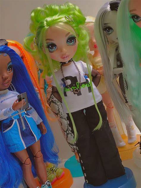 Jade Hunter 🥹🥰🫶 rainbow high dolls 🌈 looks 🧅 | Rainbow fashion, Pretty ...