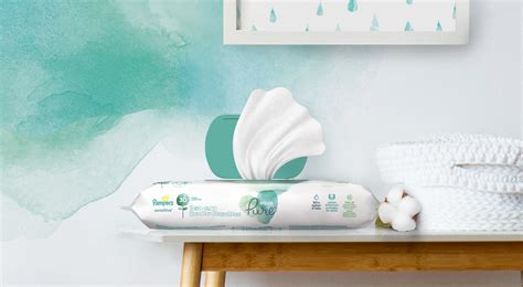 Pampers® Aqua Pure Wipes | Pampers CA