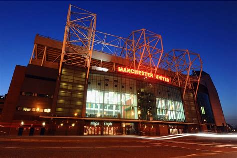 Sir Jim Ratcliffe Jadi Pemilik Baru Manchester United Old Trafford