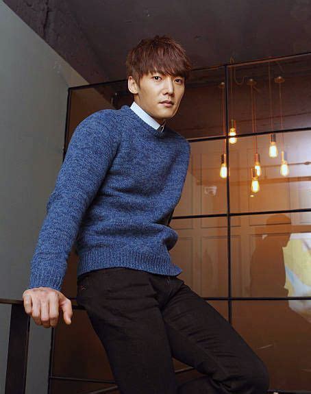 Pin on Чхве Чжин Хёк Choi jin hyuk Korean outfits Korean actors