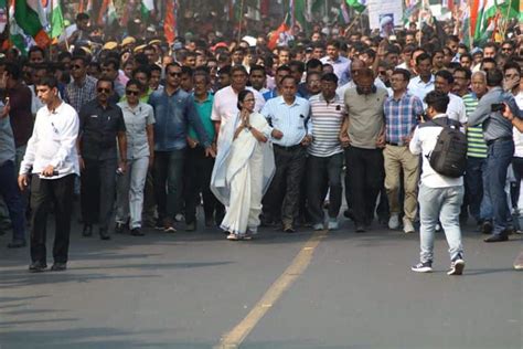 Caa Protests In Bengal Mamata Banerjee Says ‘bjps Paid People Behind