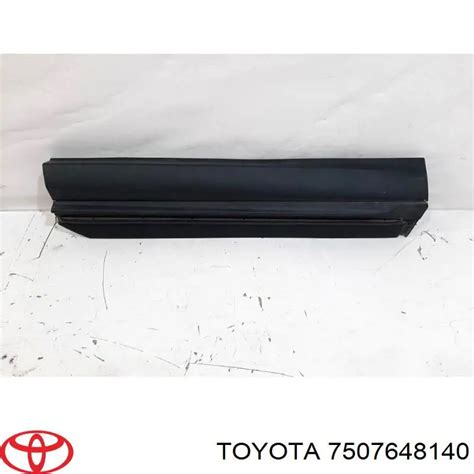 Toyota Moldura Puerta Trasera Izquierda