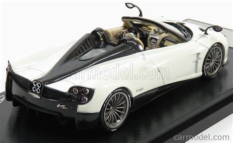 Almost Real Alm Scale Pagani Huayra Roadster White