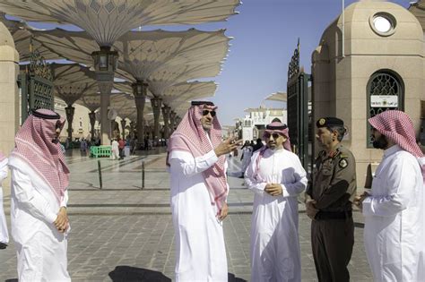 أمير المدينة يتفقد استعدادات خدمة زائري المسجد النبوي جريدة الوطن