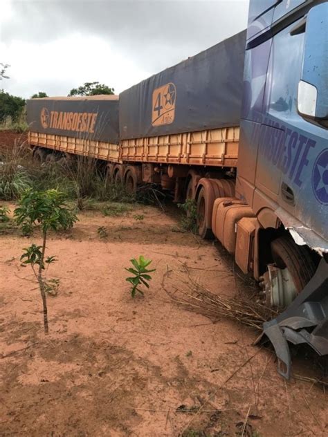 Caminhoneiro News CONFIRA AS FOTOS Actros recém adquirido pela