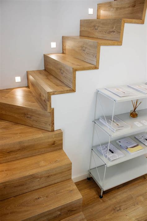 Escaleras De Madera De Homify R Stico Madera Acabado En Madera En