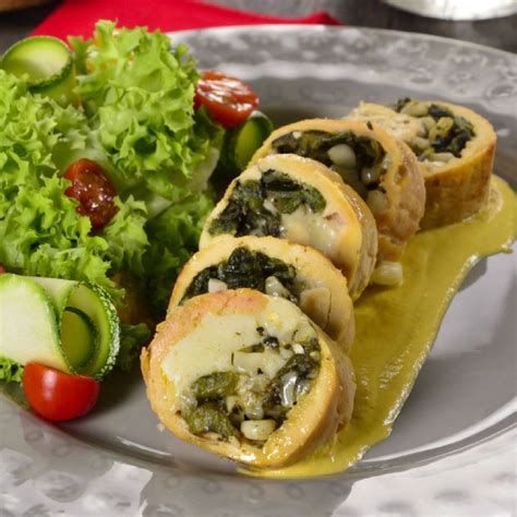 Pechugas Rellenas De Rajas ¡no Te Puedes Perder La Increíble Salsa