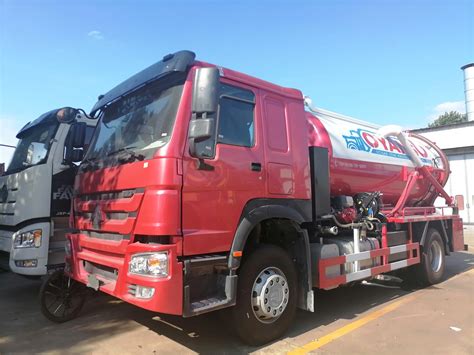 Sinotruck Howo Liters Vacuum Jetting Flushing Sewage Suction Septic