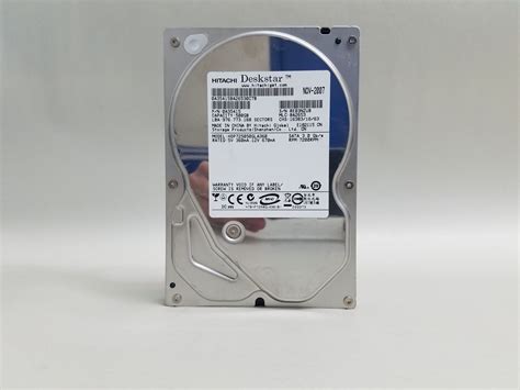 Lot of 5 Hitachi HDP725050GLA360 500 GB 3.5 in SATA II Desktop Hard ...
