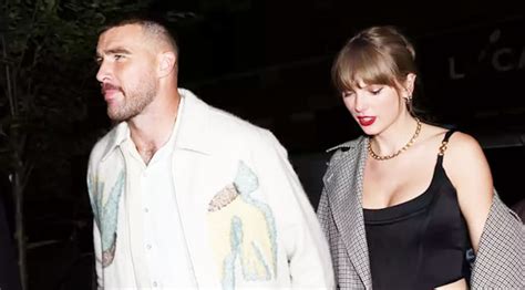 Taylor Swift y Travis Kelce disfrutan de un romántico viaje de Año