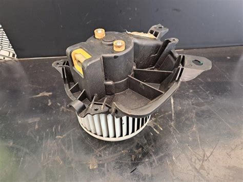 Opel Corsa D Ventilator Kabine