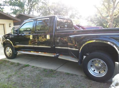 550 Ford Dually International Turbo Diesel