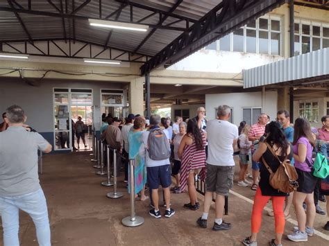 Mais Filas Mais Reclama Es Na Hora De Cruzar A Ponte Tancredo Neves