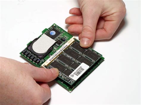 PowerBook G3 Lombard RAM Replacement - iFixit Repair Guide