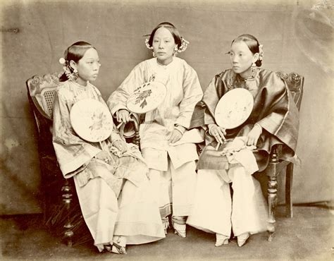 Loewentheil Photography Of China Collections Dragon Women Early