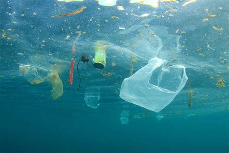 Depuis Pr S De Milliards De Tonnes De Plastique Ont T