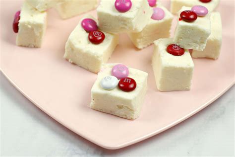 Foolproof Fudge with Marshmallow Cream - Outnumbered 3 to 1