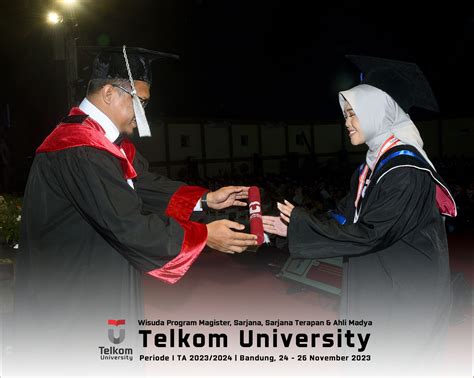 WISUDA TELKOM UNIVERSITY 2023 FTE S1 TEKNIK TELEKOMUNIKASI DEKAN 062