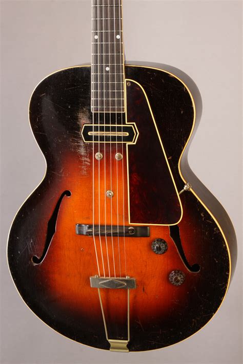 EH6680 Gibson ES-150 Charlie Christian model 1936