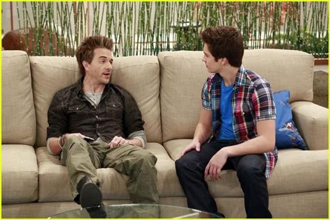 It S Brother Versus Brother On Lab Rats Tonight Photo 732337